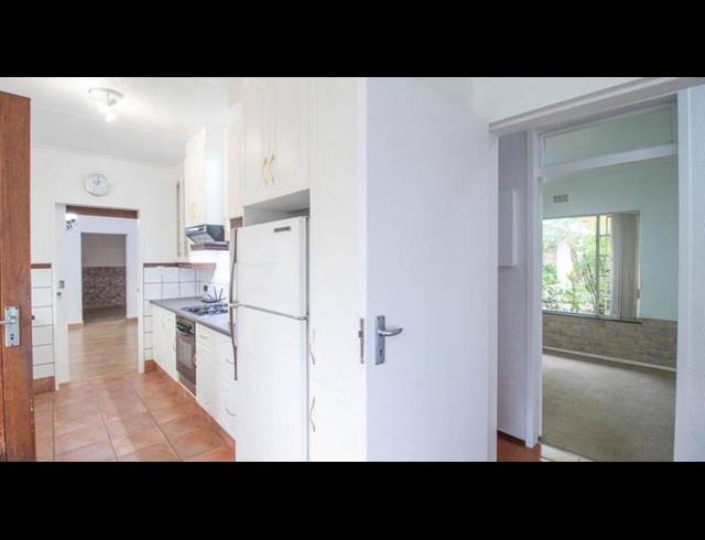 4 BEDROOM HOUSE FOR SALE IN VAN RIEBEECK PARK